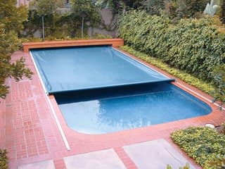 Pool cover repair service in Rogue Valley